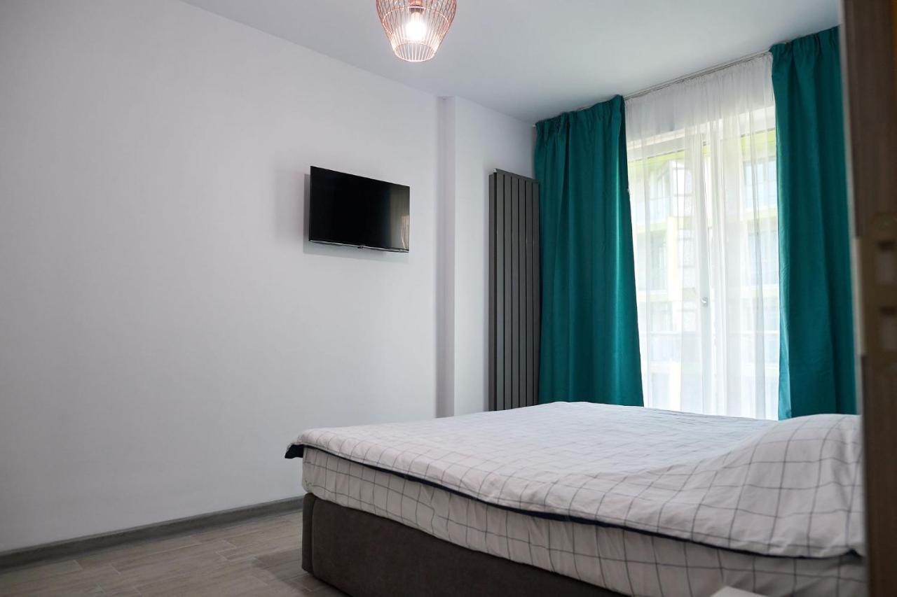 Vibe Apartment- Spa N Pools Beach Resort Неводарі Екстер'єр фото