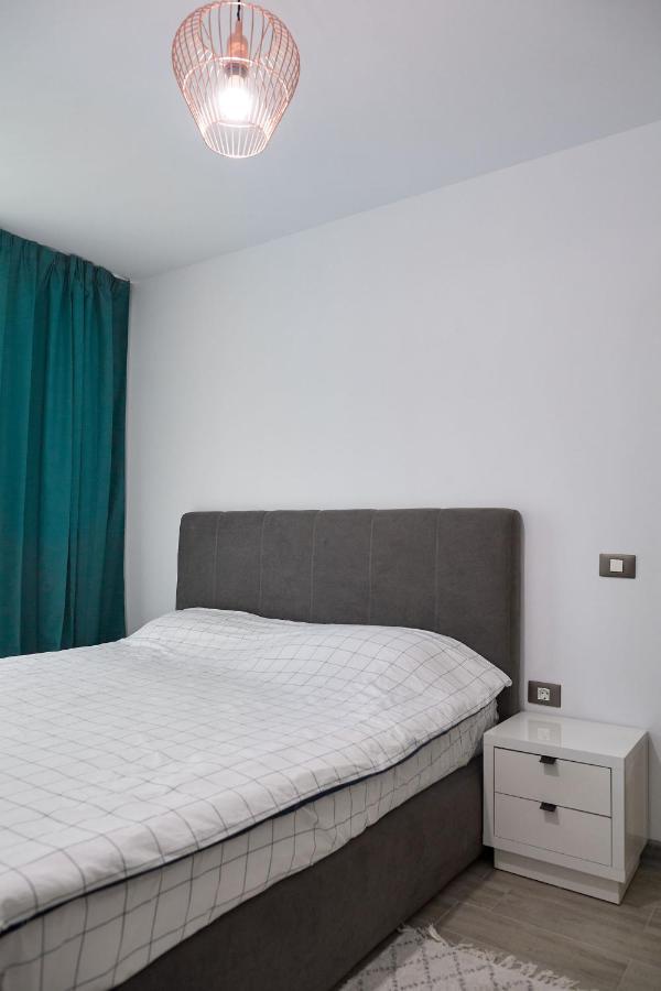 Vibe Apartment- Spa N Pools Beach Resort Неводарі Екстер'єр фото
